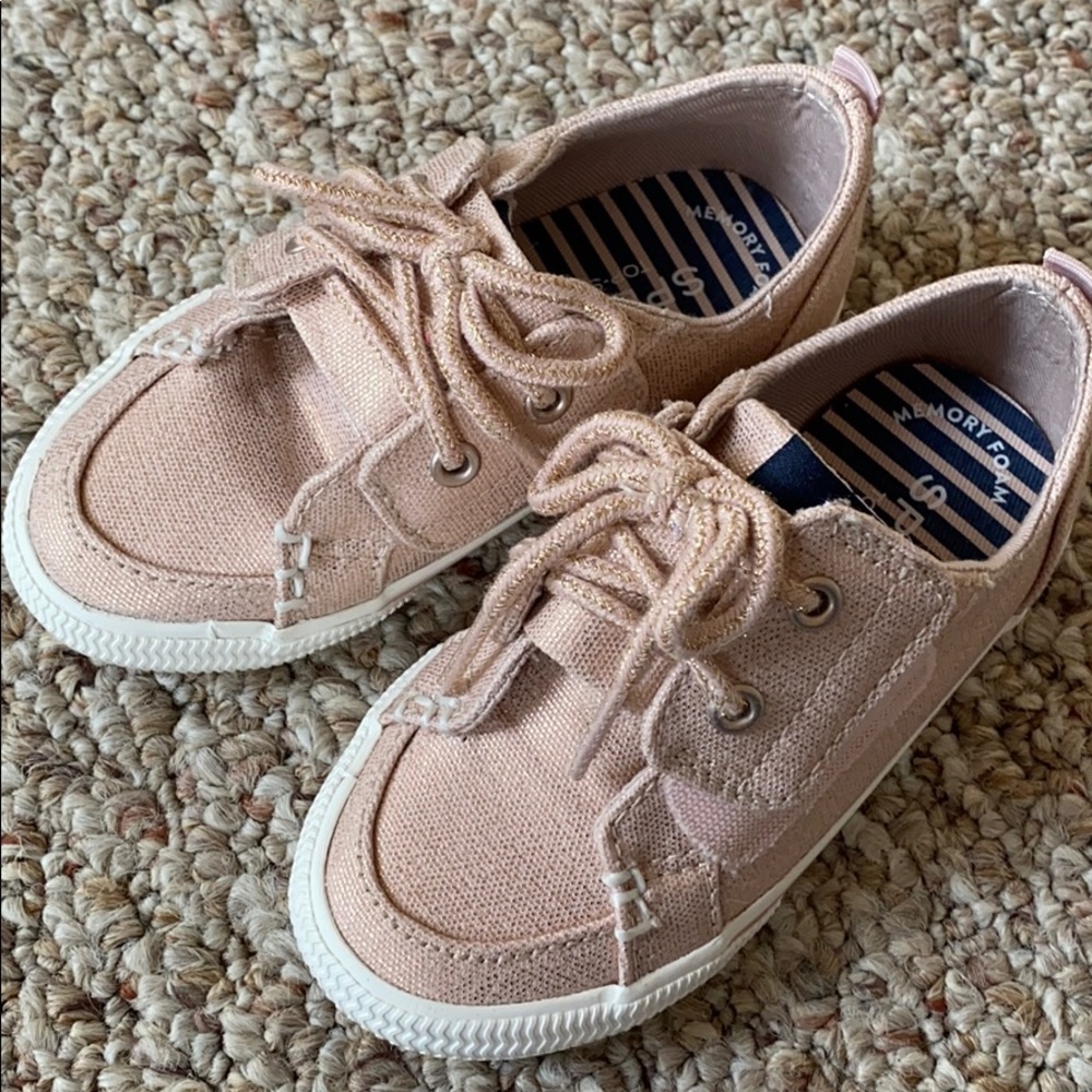 Toddler girl size 8 pink sneakers
